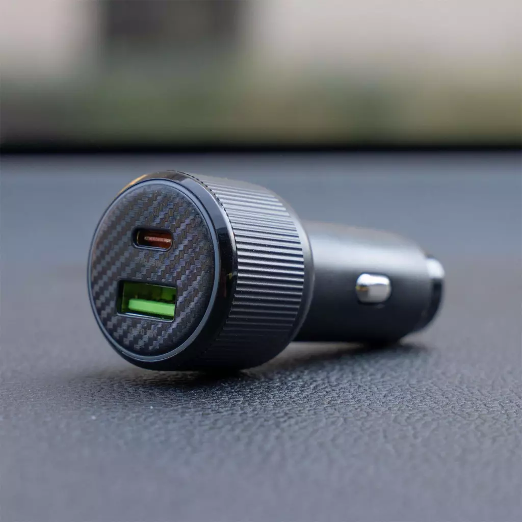 Obrázek produktu Swissten CL adaptér USB-C + USB-A 63 W + kabel, černý