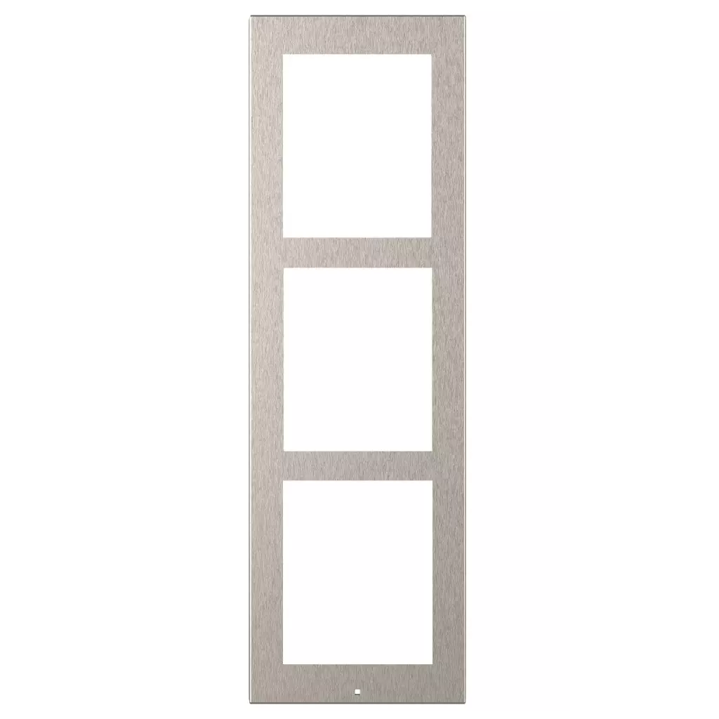Obrázek produktu 2N IP Verso - Rám pro instalaci na povrch, 3 moduly