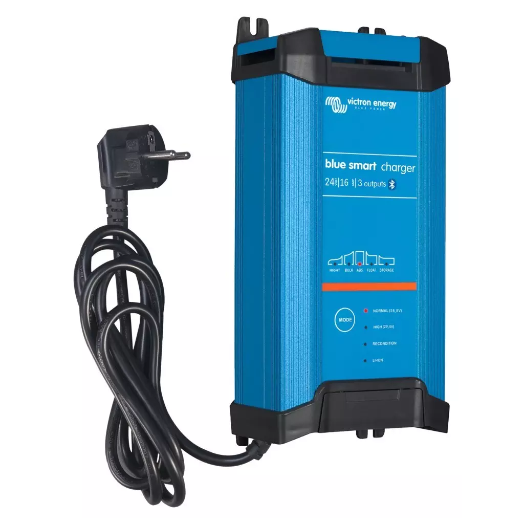 Obrázek produktu Victron BlueSmart IP22 chytrá nabíječka baterií 24V/16A (3)