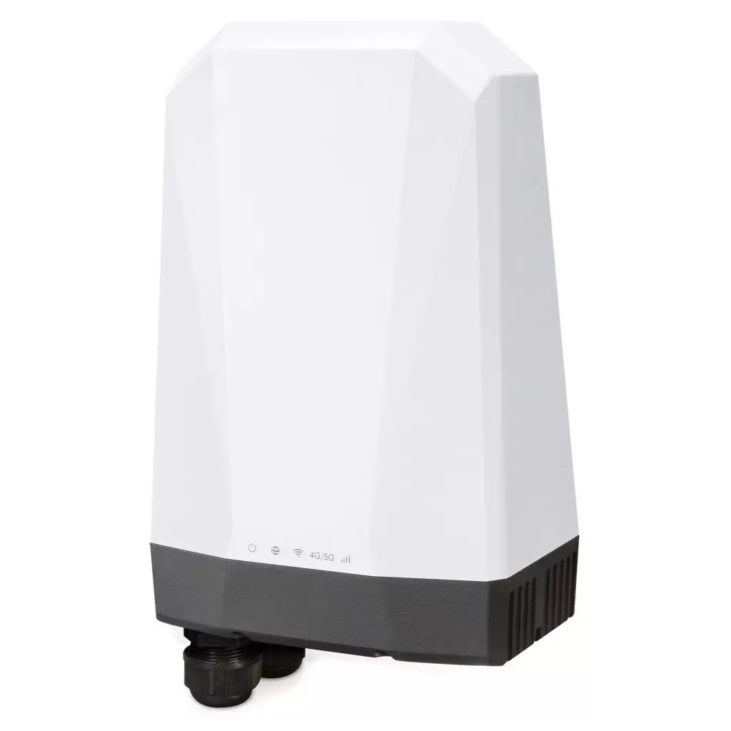 Obrázek produktu Planet FWA-2100-NR průmyslová brána, 1GBASE-T, 5G NR venkovní jednotka, 2x nano SIM, 1x PoE PD, VPN, -20~60°C, IP68