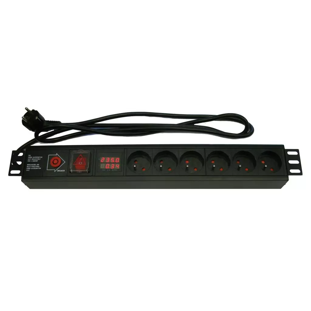 Obrázek produktu XtendLan 19'' rozvodný panel 6x 230V, ČSN, vypínač, nadproudová ochrana, měření spotřeby (např. při home office), 1,8 m