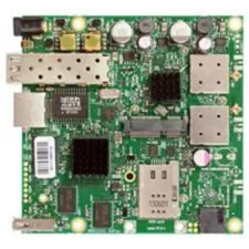 obrázek produktu MIKROTIK RB922UAGS-5HPacD, 802.11ac 2x2 two chain, RouterOS L4, miniPCIe, USB, SFP, SIM, 1xGLAN, 2xMMCX