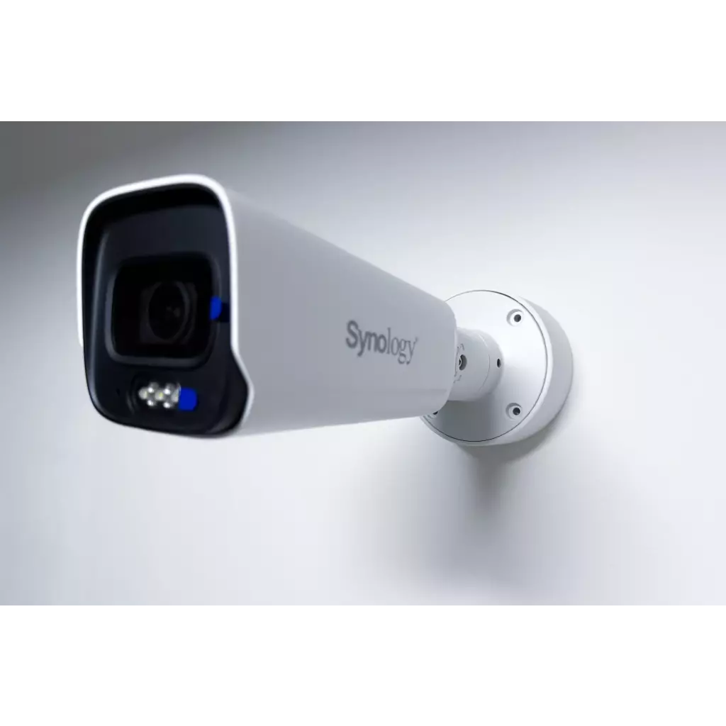 Obrázek produktu SYNOLOGY držák/krytka kabelů pro kamery Synology BC800 na stěnu a strop, bílý