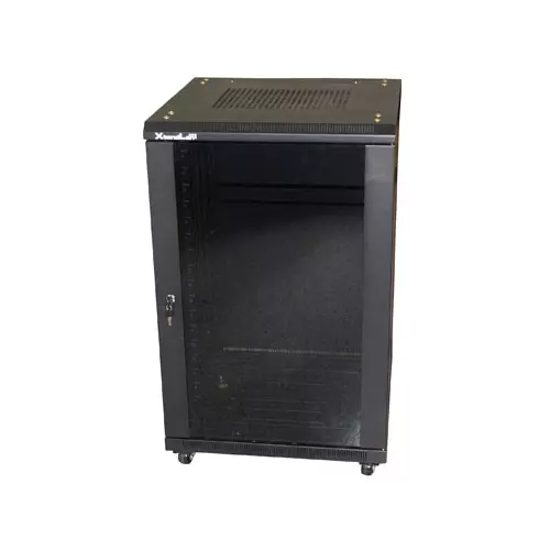 obrázek produktu Rozvaděč, 19", stojanový, výška 22U, 600x600, skleněné dveře, kouřové sklo, plná záda, perforovaný horní a spodní kryt,