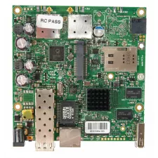 obrázek produktu MikroTik RouterBOARD RB922UAGS-5HPacD, L4, miniPCIe, USB, SFP, SIM, 1xGLAN, 2xMMCX
